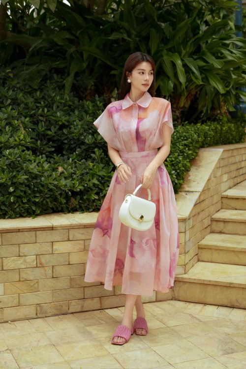 Sixdo Light Pink Floral Organza Flared Dress